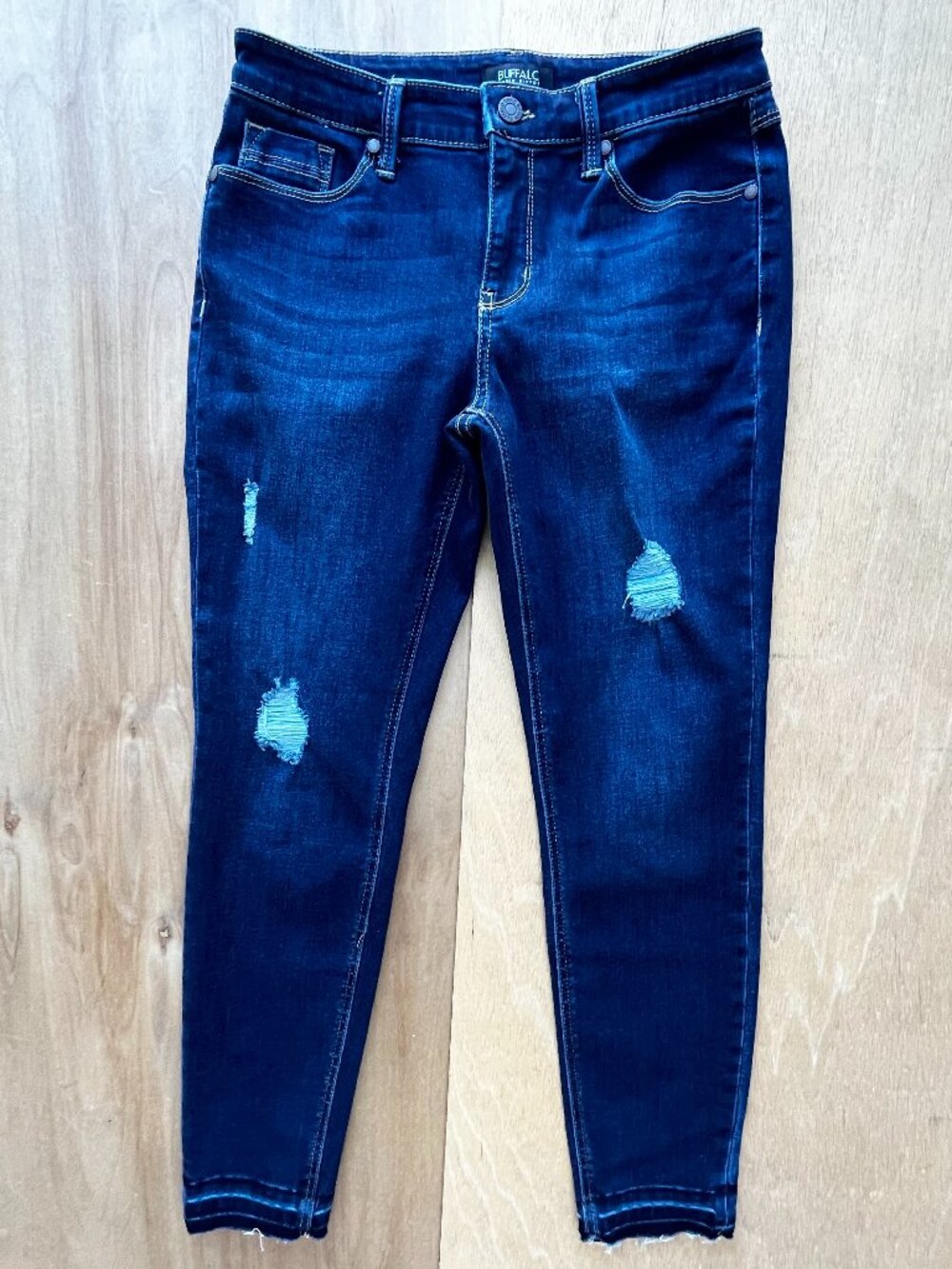 BUFFALO DAVID BITTON JESS RIP REPAIR MID RISE SKINNY ANKLE JEANS Women’s sz 4/27